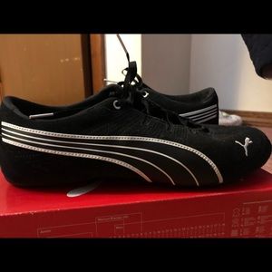 Used Puma Etoile Suede Sneakers
